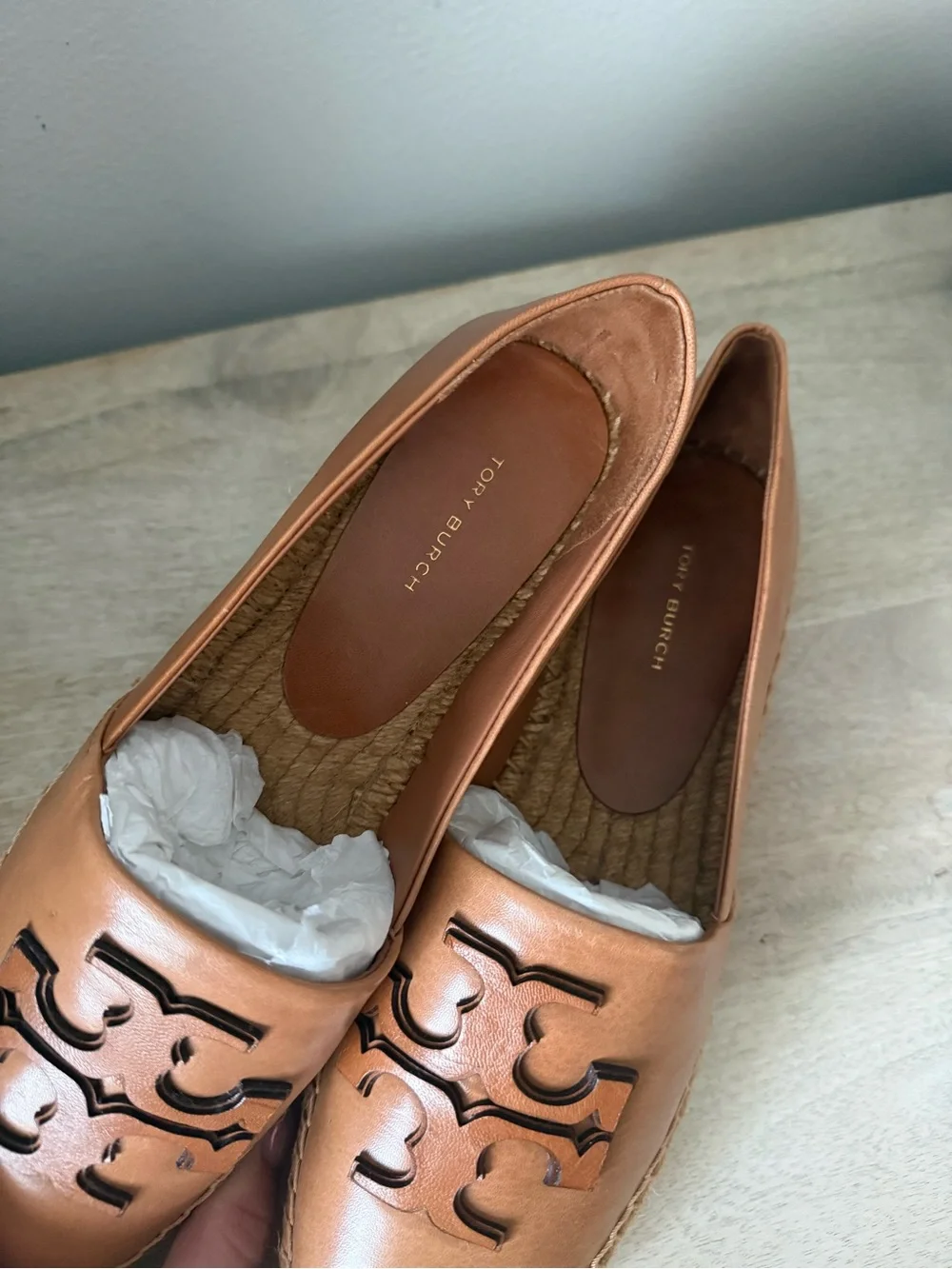 Tory Burch Cognac Leather Espadrille Flats with Logo Cutout - Picture 3 of 5